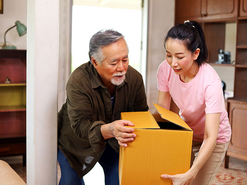 Tips For Moving An Elderly Parent